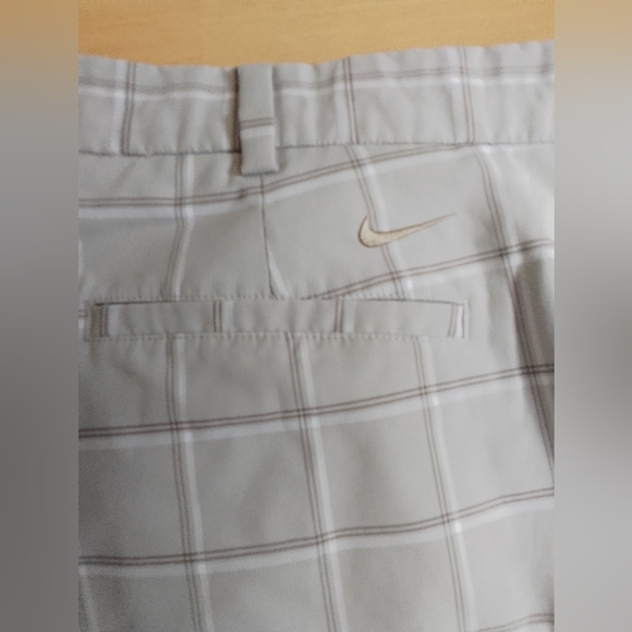 NIKEGOLF Short Size 38 - Picture 7 of 9